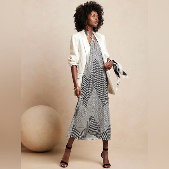 NWT Banana Republic Twist Neck Halter Midi Dress Black And White Abstract Size S - Picture 1 of 10